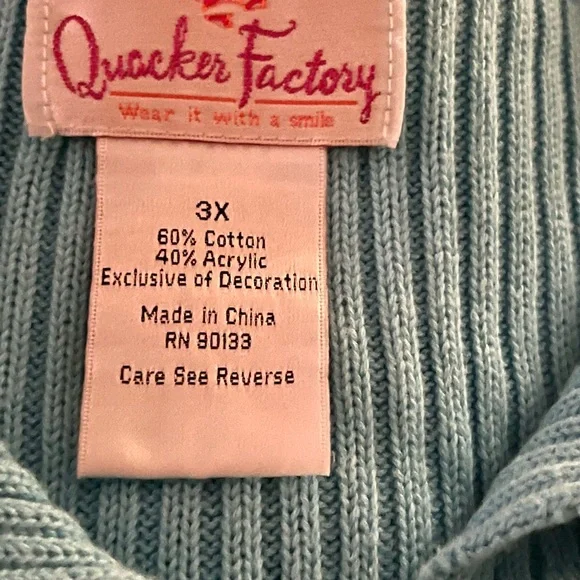 Quacker Factory short sleeve sweater - Picture 4 of 4